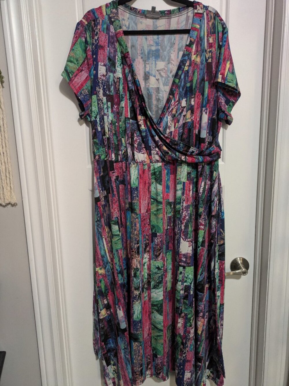 Avenue Plus Sized (US 22/24 W) Multi Colored Modern Print Maxi Dress